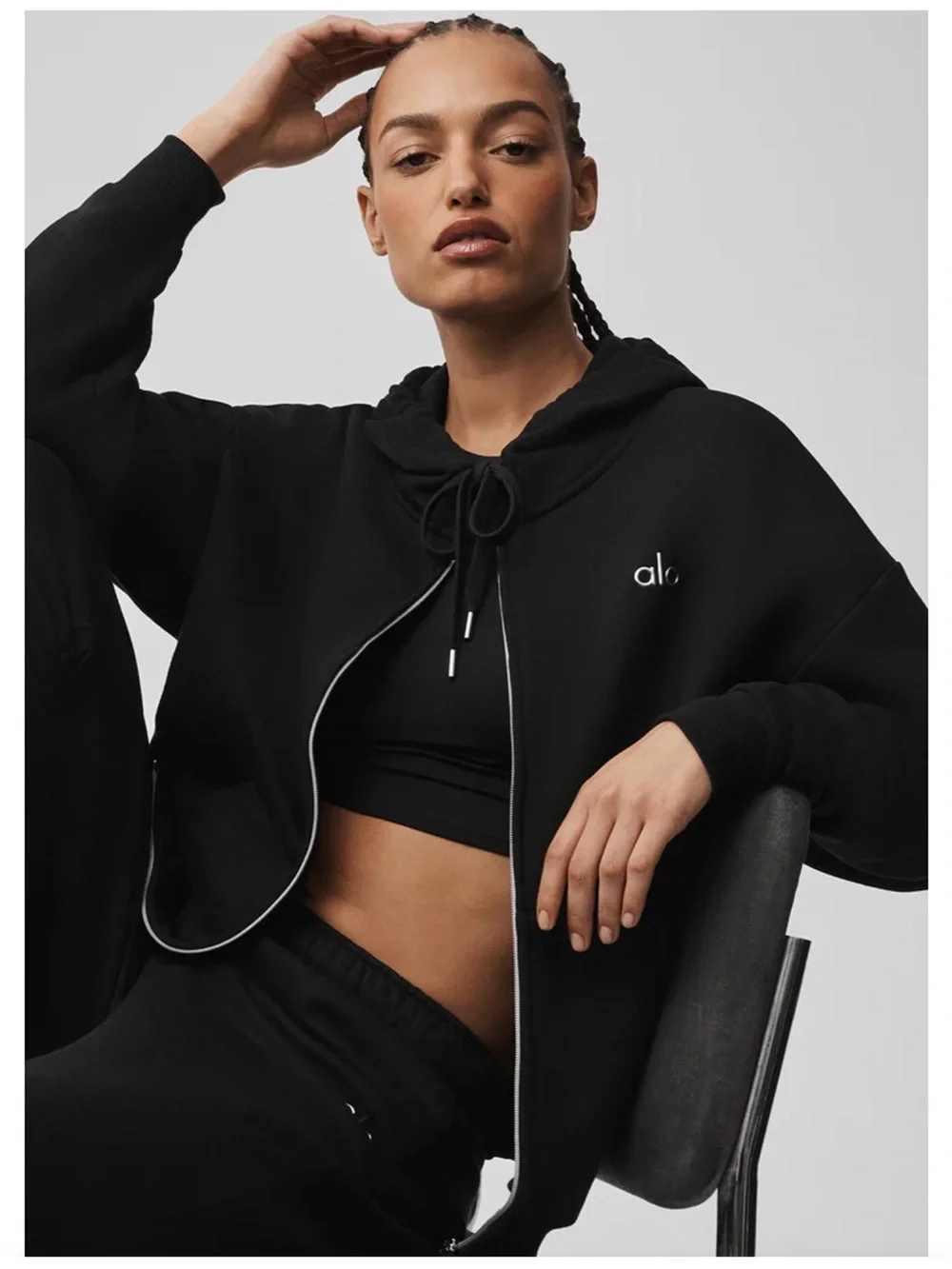 ALO Accolade Black Full-Zip Hoodie (size M/8-10)